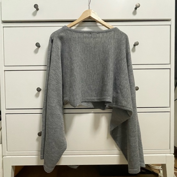 ESSUE Gray Long Sleeve Knit Sweater - Picture 5 of 6